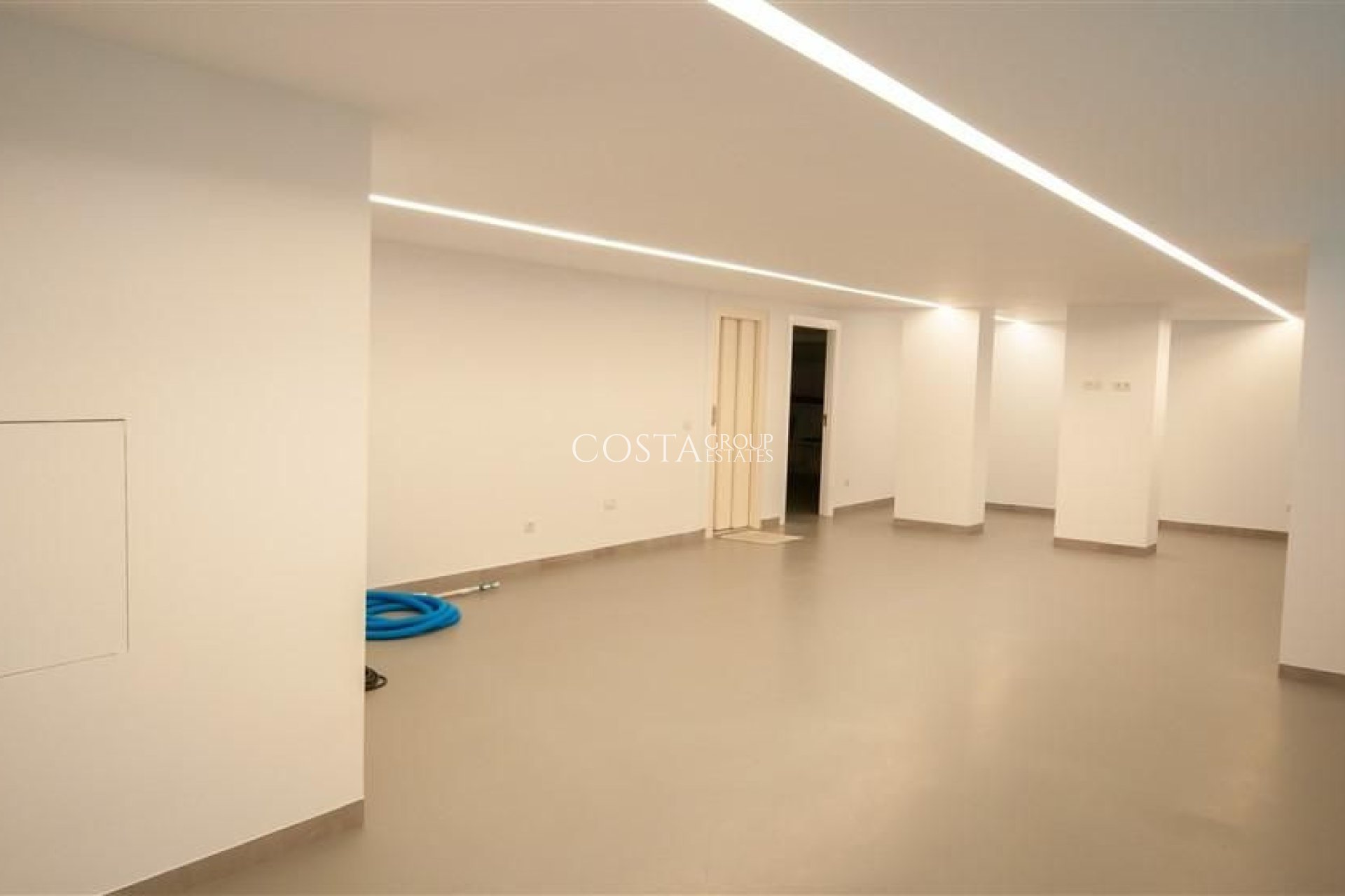 Herverkoop - Villa -
Calpe - Calpe Centro