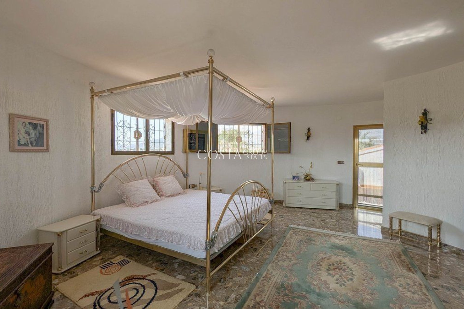 Herverkoop - Villa -
Calpe - Calpe Centro