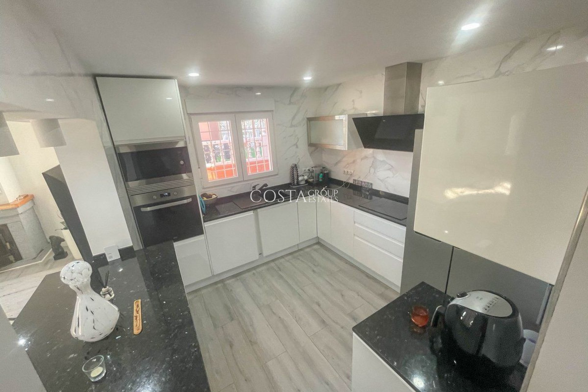 Herverkoop - Villa -
Calpe - Calpe Centro