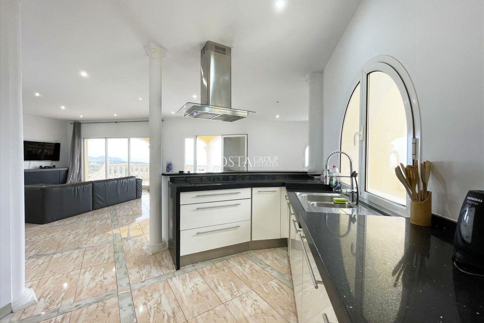 Herverkoop - Villa -
Calpe - Calpe Centro