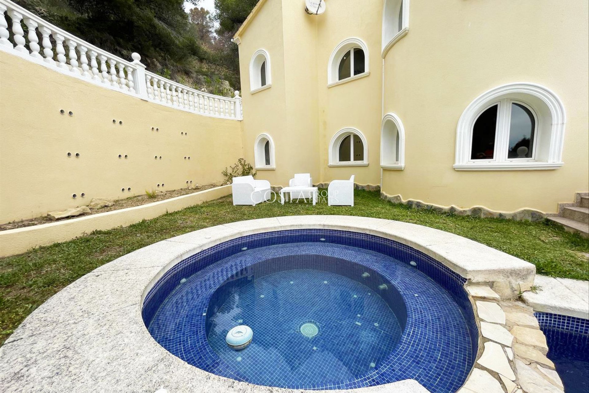 Herverkoop - Villa -
Calpe - Calpe Centro