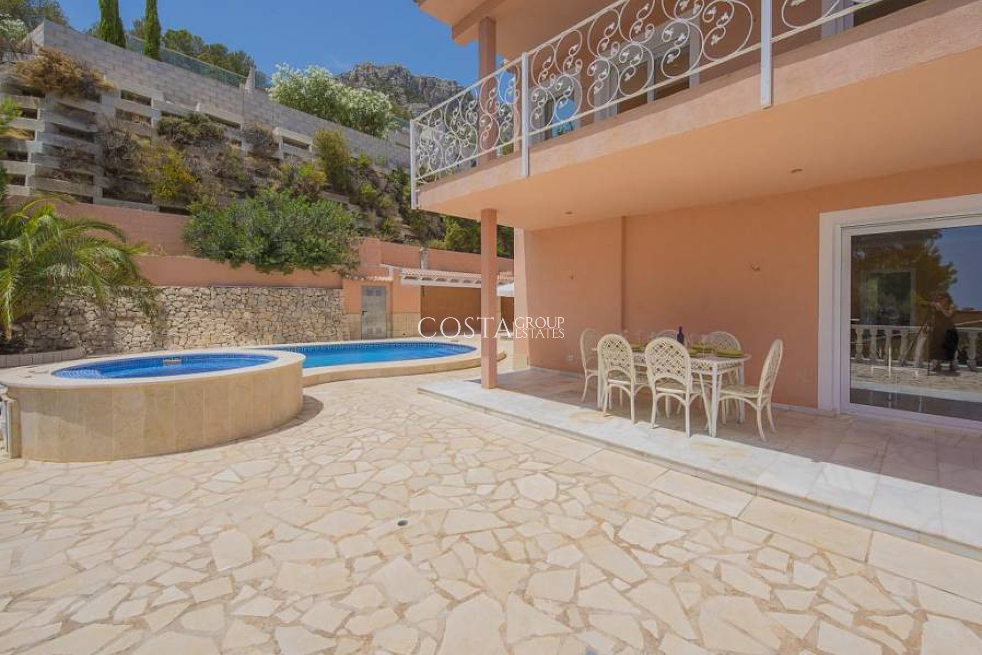 Herverkoop - Villa -
Calpe - Calpe Centro