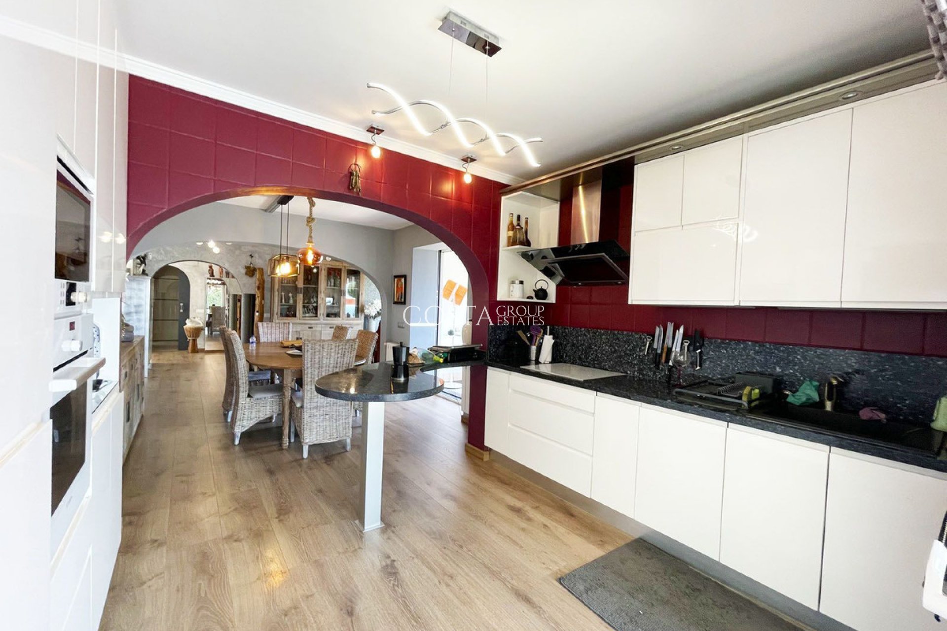 Herverkoop - Villa -
Calpe - Calpe Centro