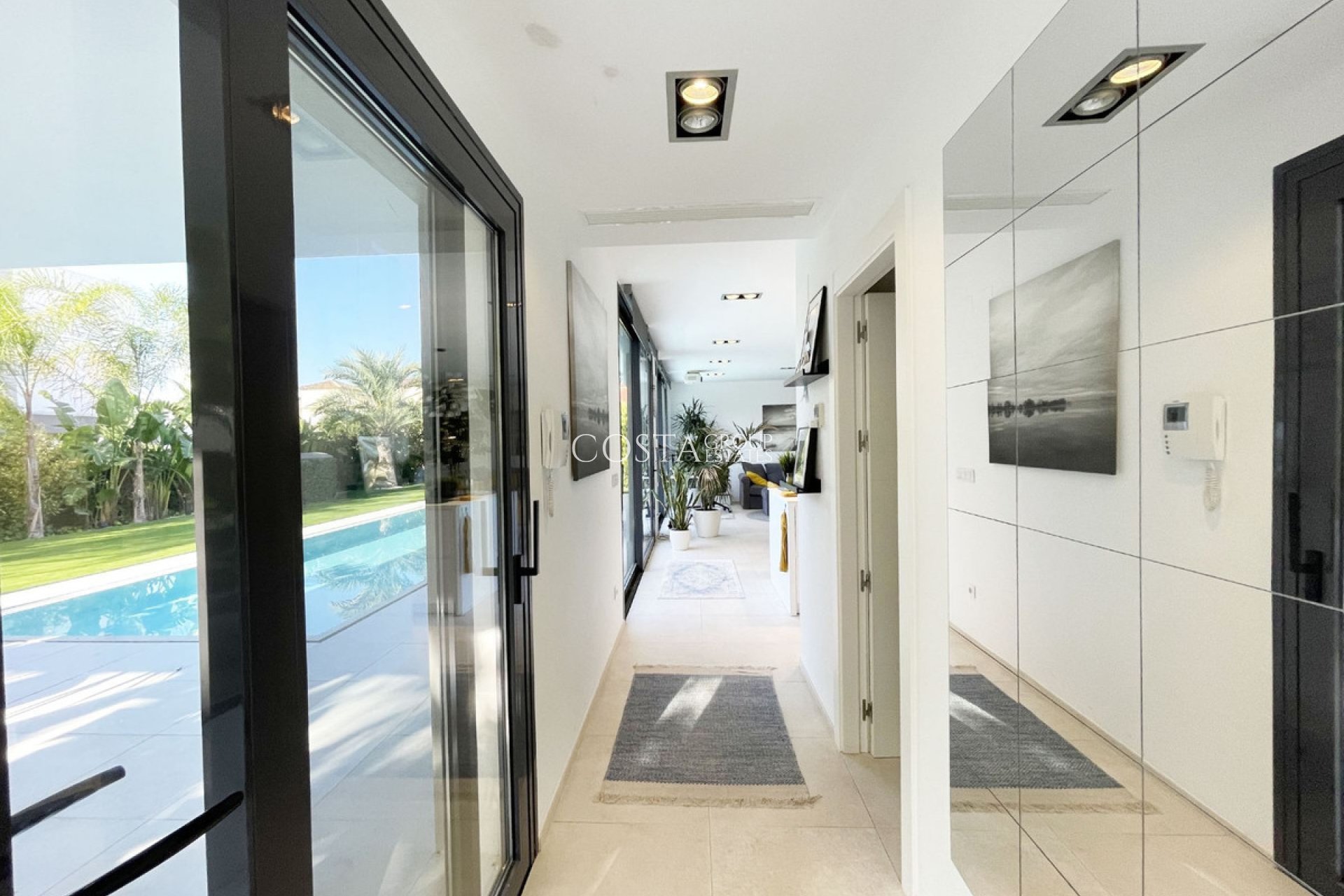 Herverkoop - Villa -
Calpe - Calpe Centro