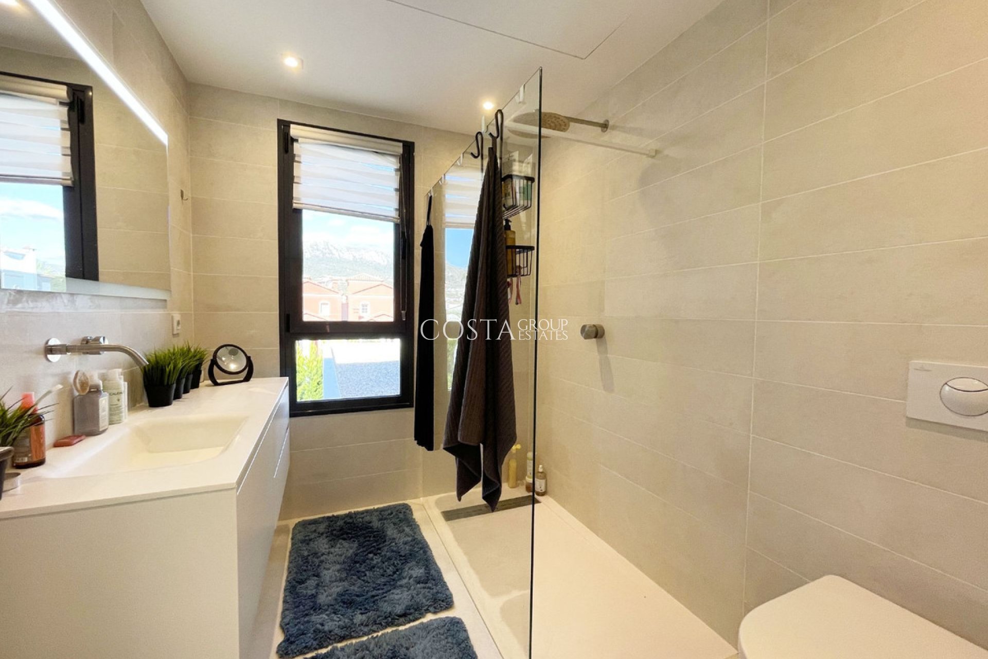 Herverkoop - Villa -
Calpe - Calpe Centro