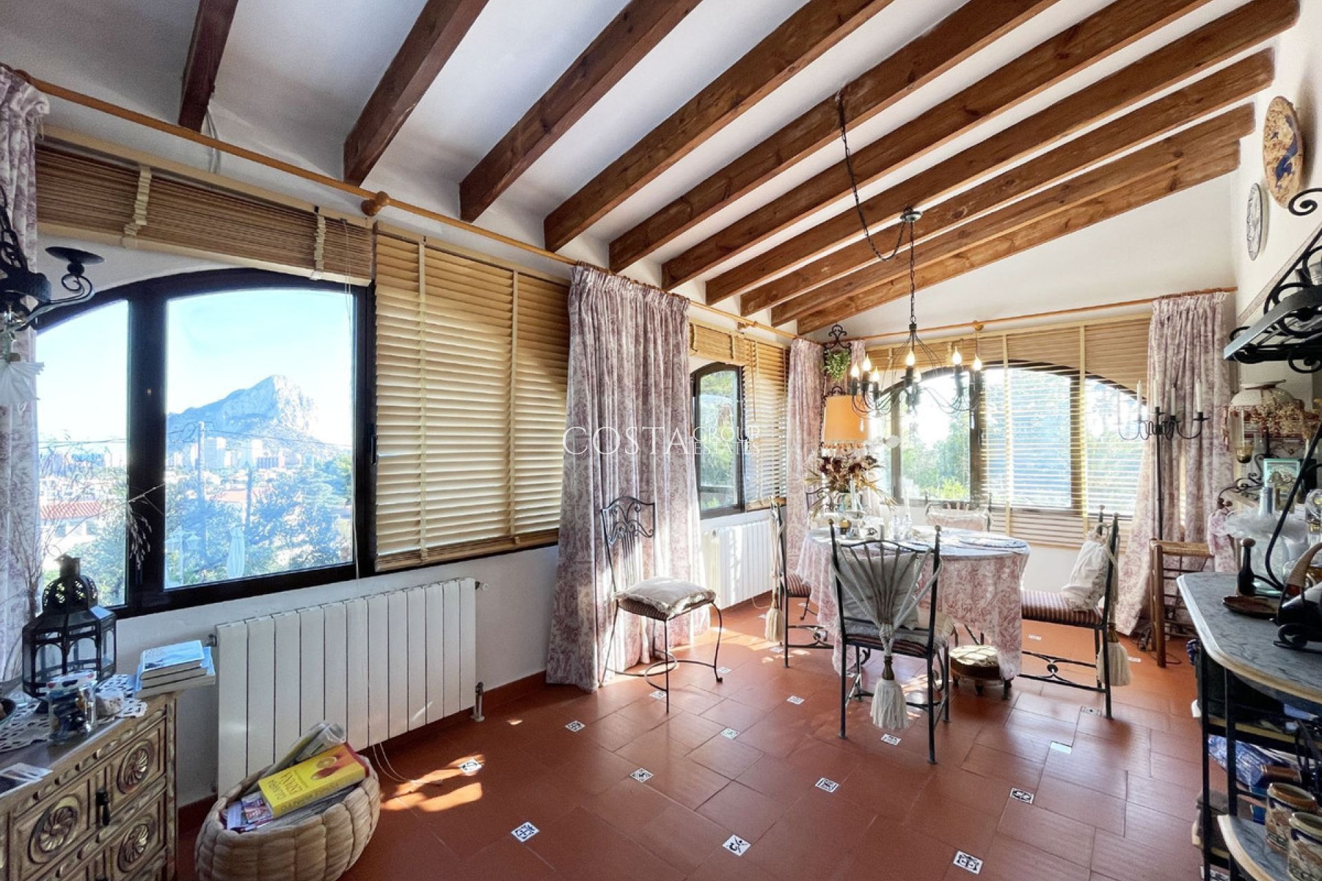 Herverkoop - Villa -
Calpe - Calpe Centro