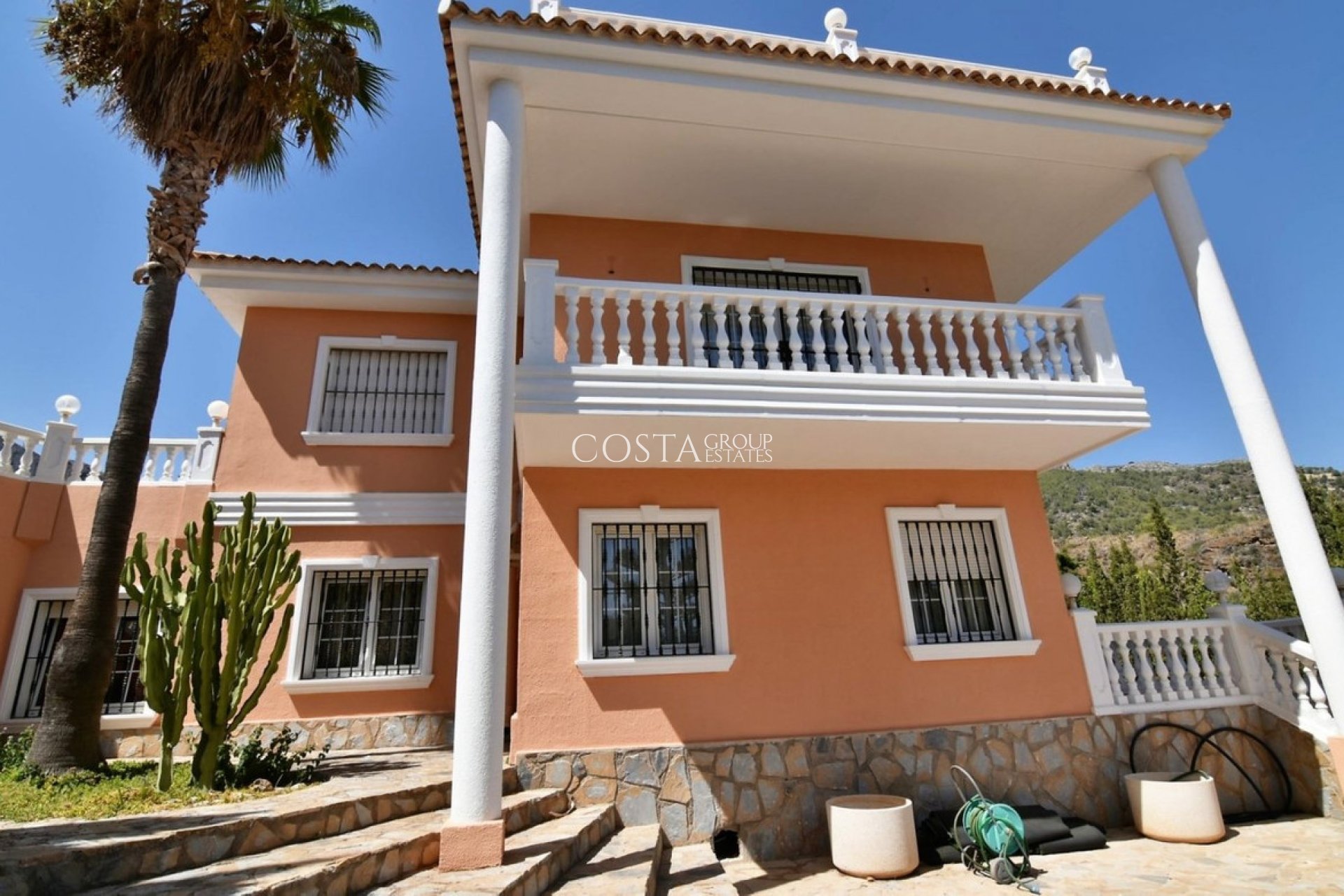 Herverkoop - Villa -
Calpe - Calpe Centro