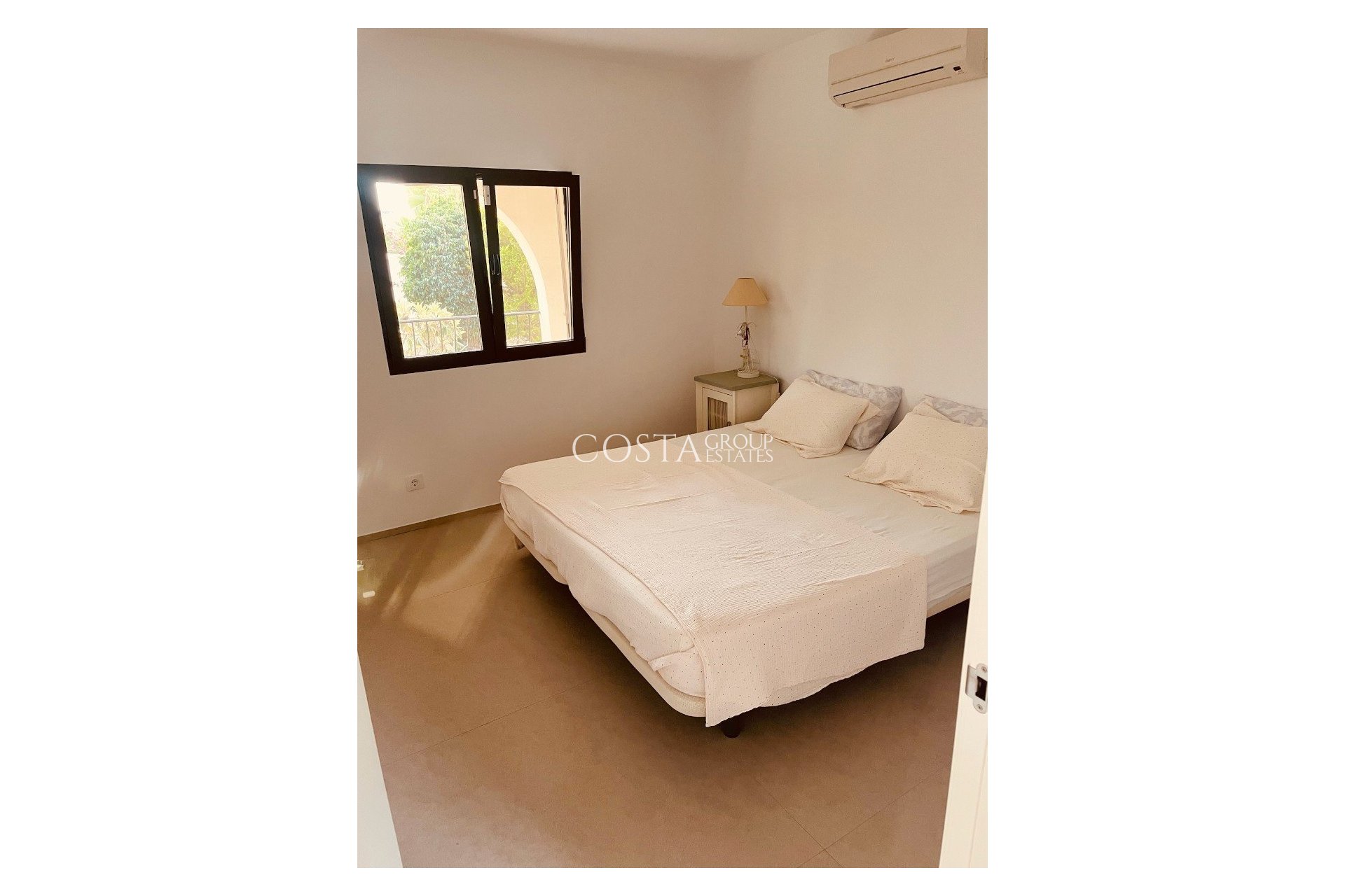 Herverkoop - Villa -
Calpe - Calpe Centro