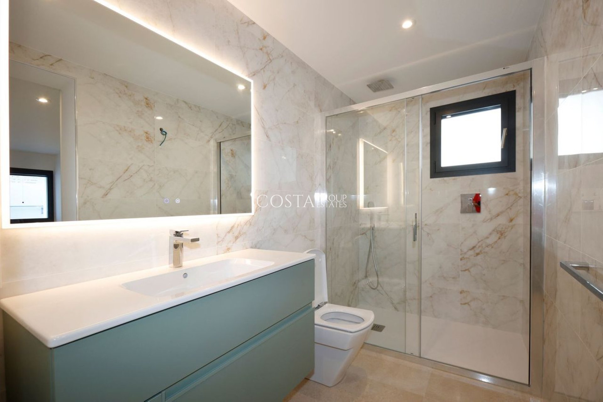 Herverkoop - Villa -
Calpe - Calpe Centro