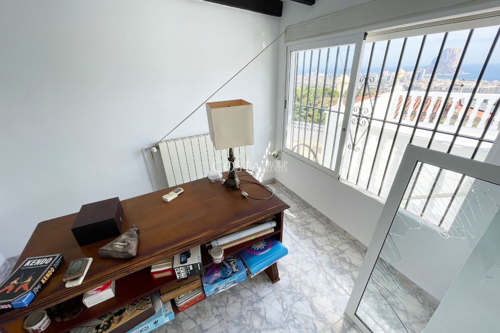 Herverkoop - Villa -
Calpe - Calpe Centro