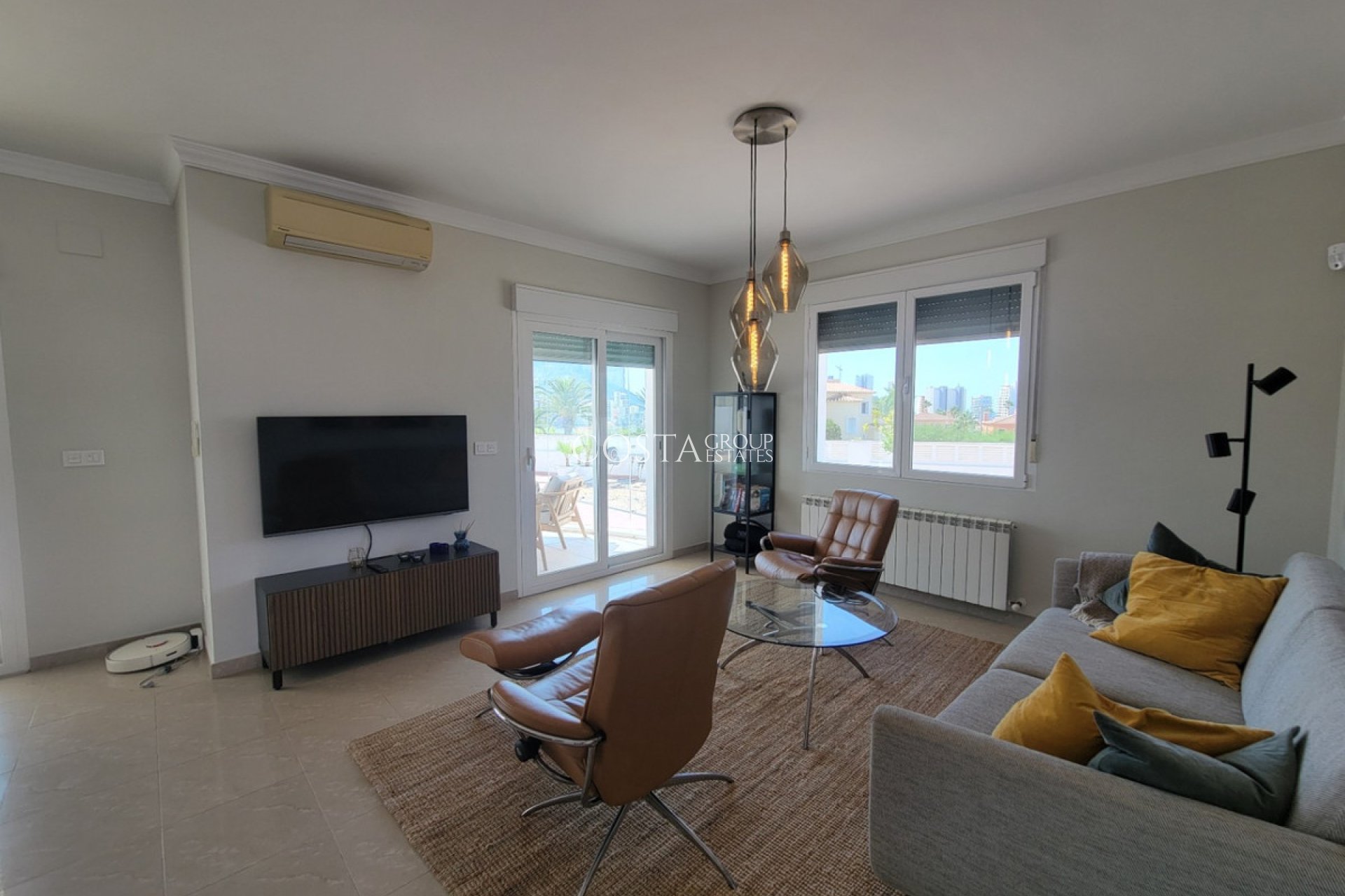 Herverkoop - Villa -
Calpe - Calpe Centro