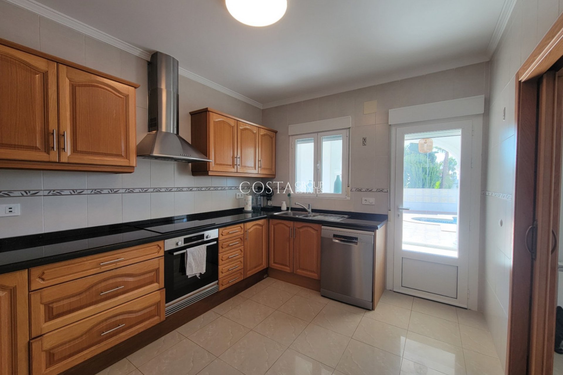 Herverkoop - Villa -
Calpe - Calpe Centro