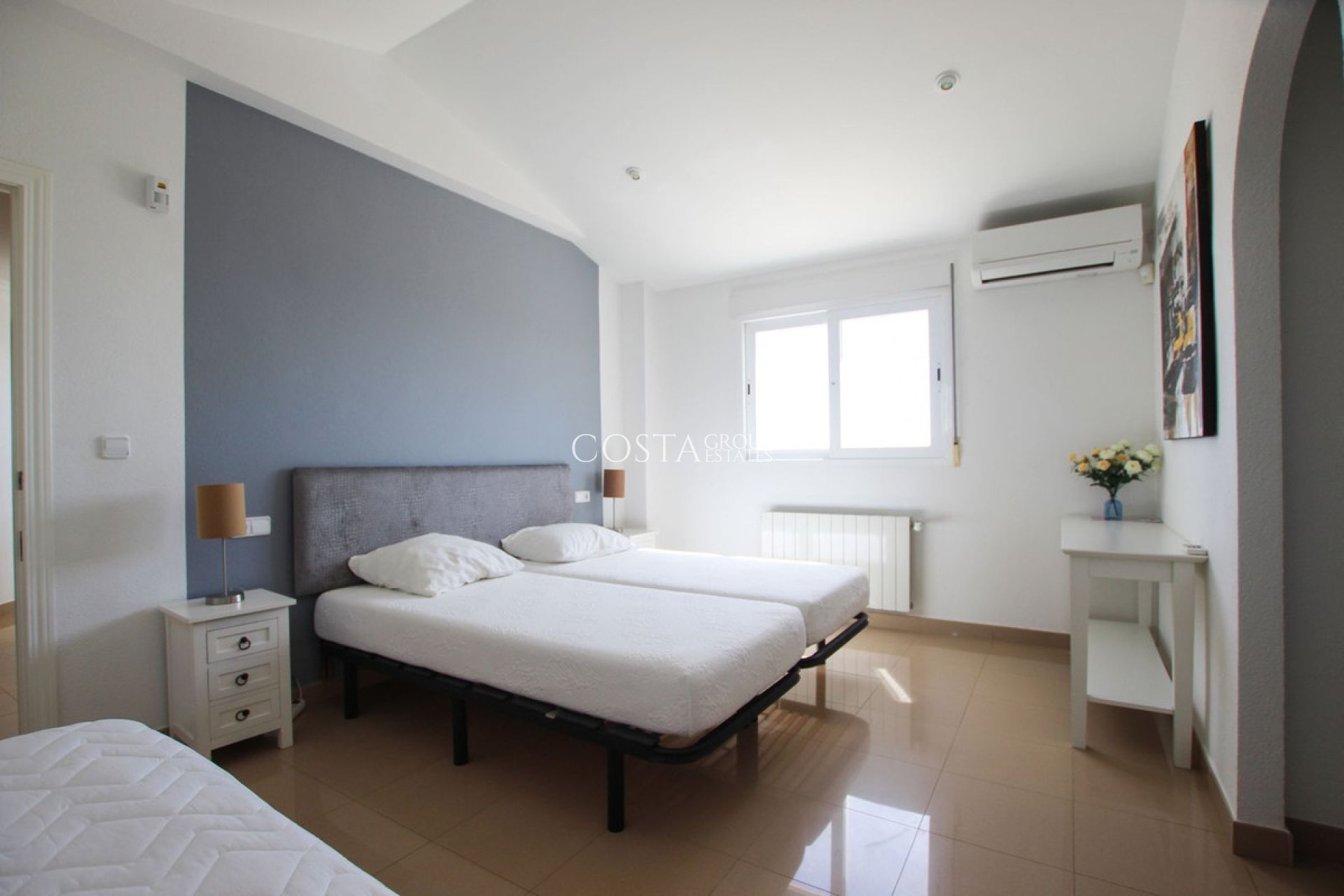 Herverkoop - Villa -
Calpe - Calpe Centro