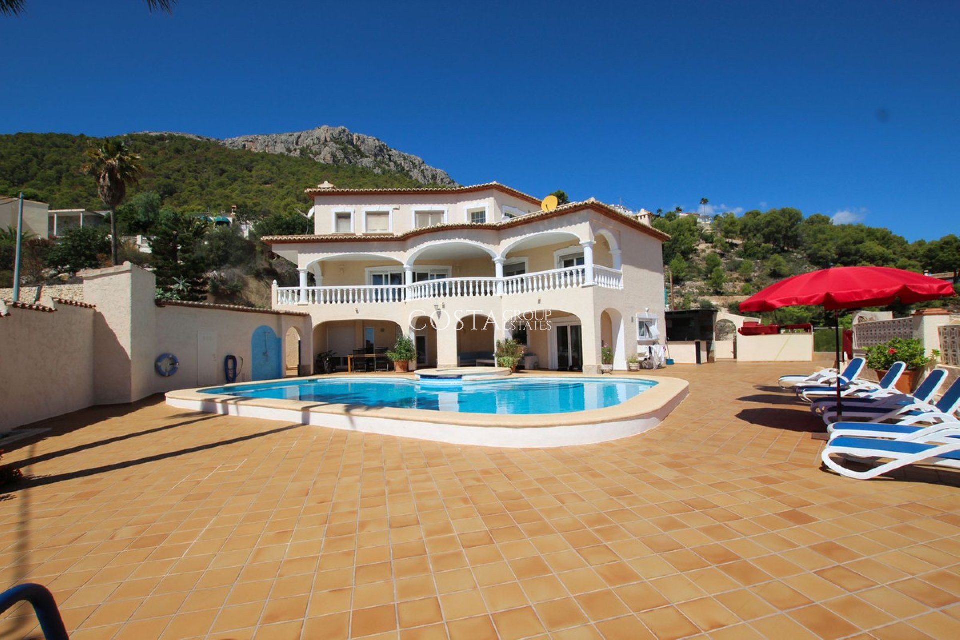 Herverkoop - Villa -
Calpe - Calpe Centro