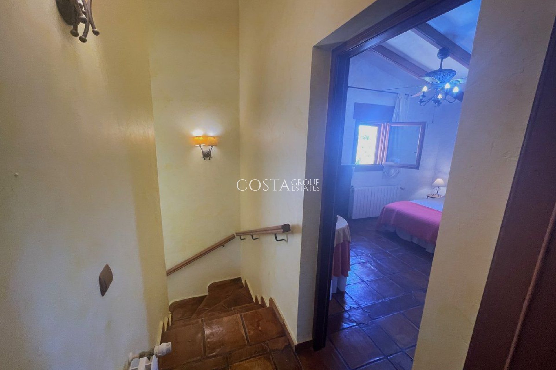 Herverkoop - Villa -
Calpe - Calpe Centro