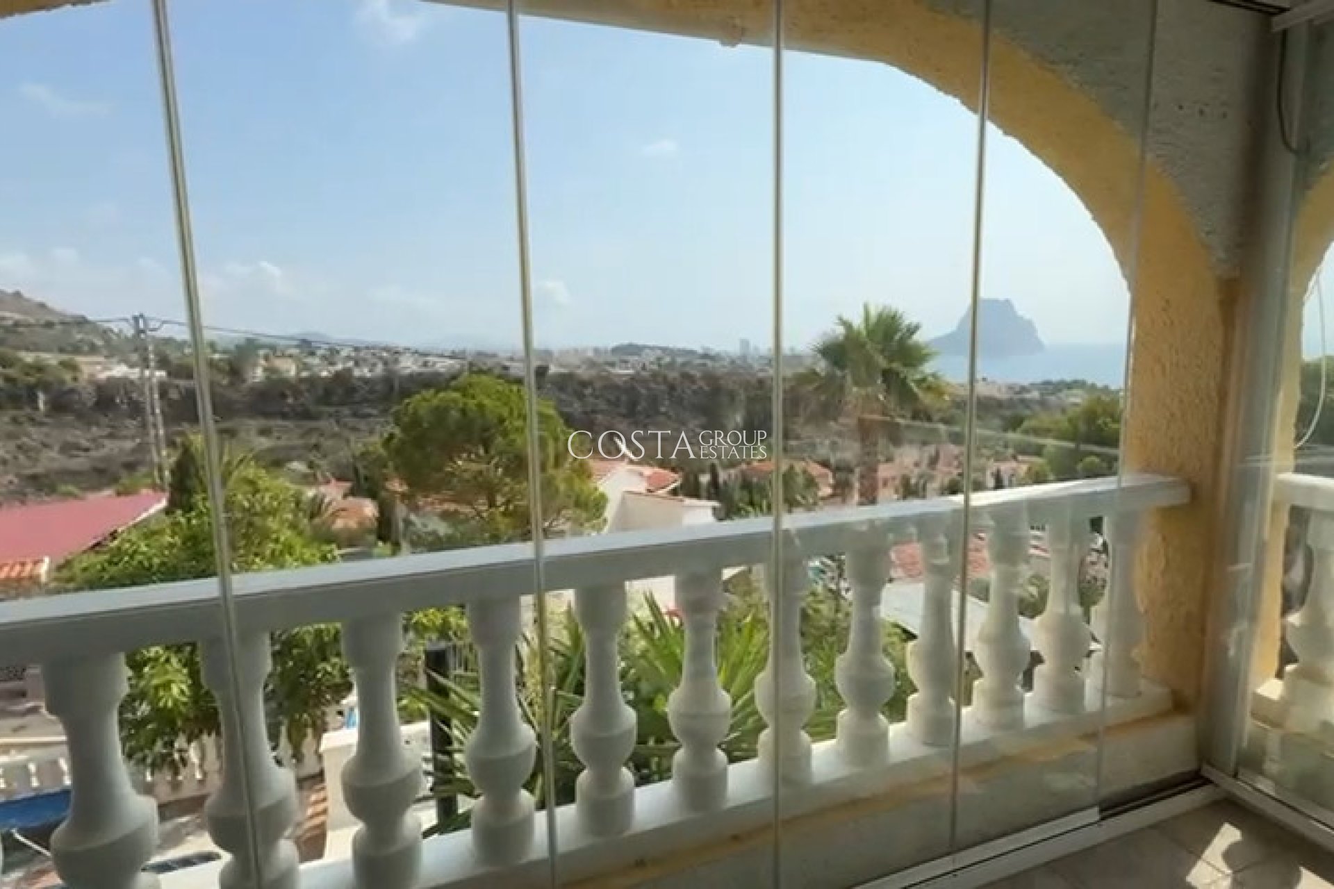 Herverkoop - Villa -
Calpe - Calpe Centro