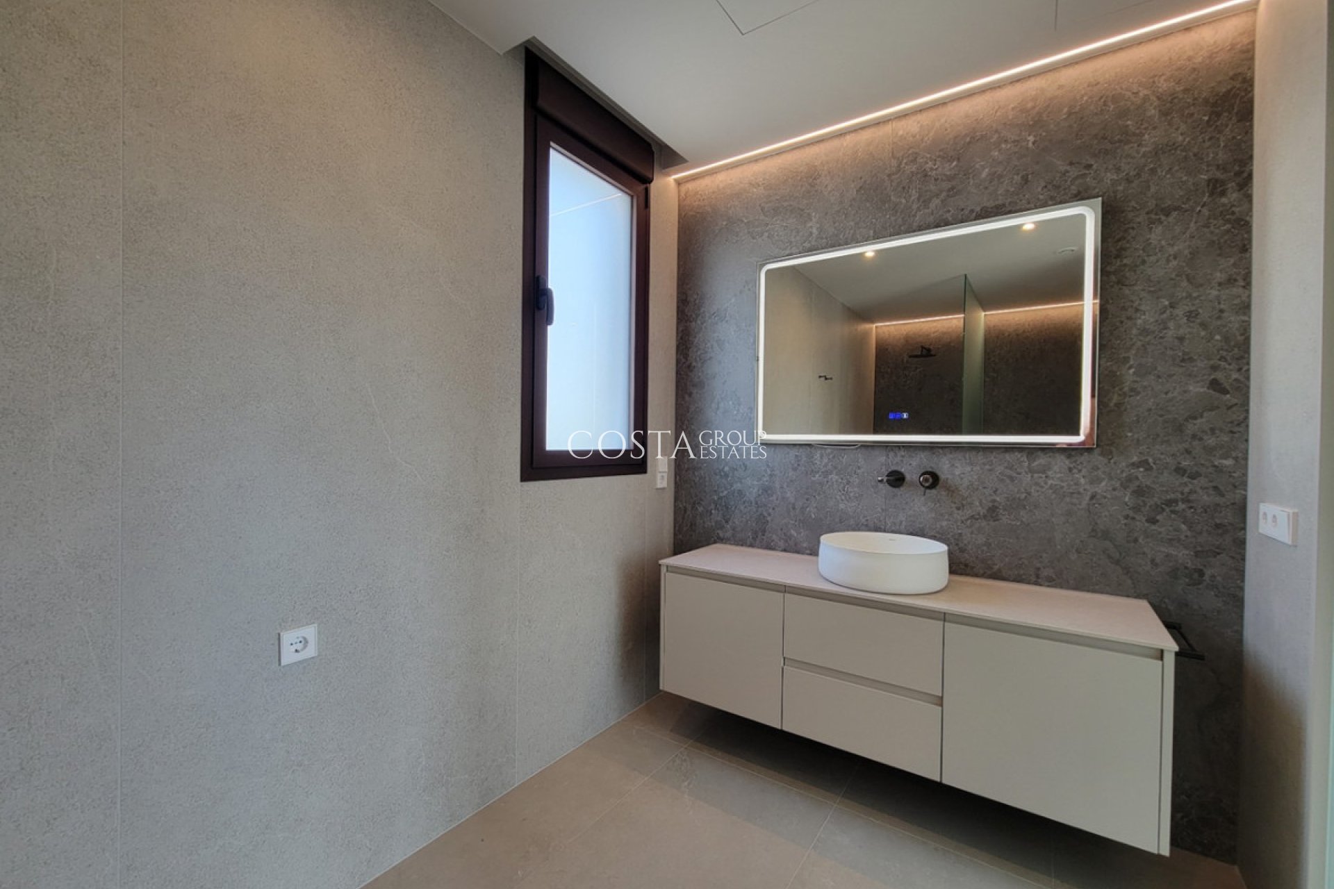 Herverkoop - Villa -
Calpe - Calpe Centro