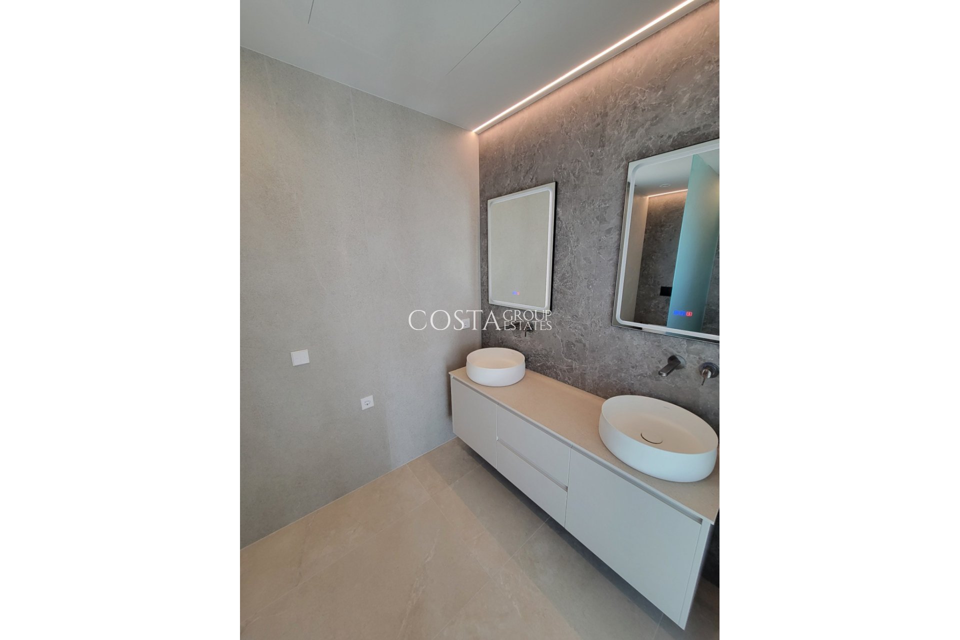 Herverkoop - Villa -
Calpe - Calpe Centro