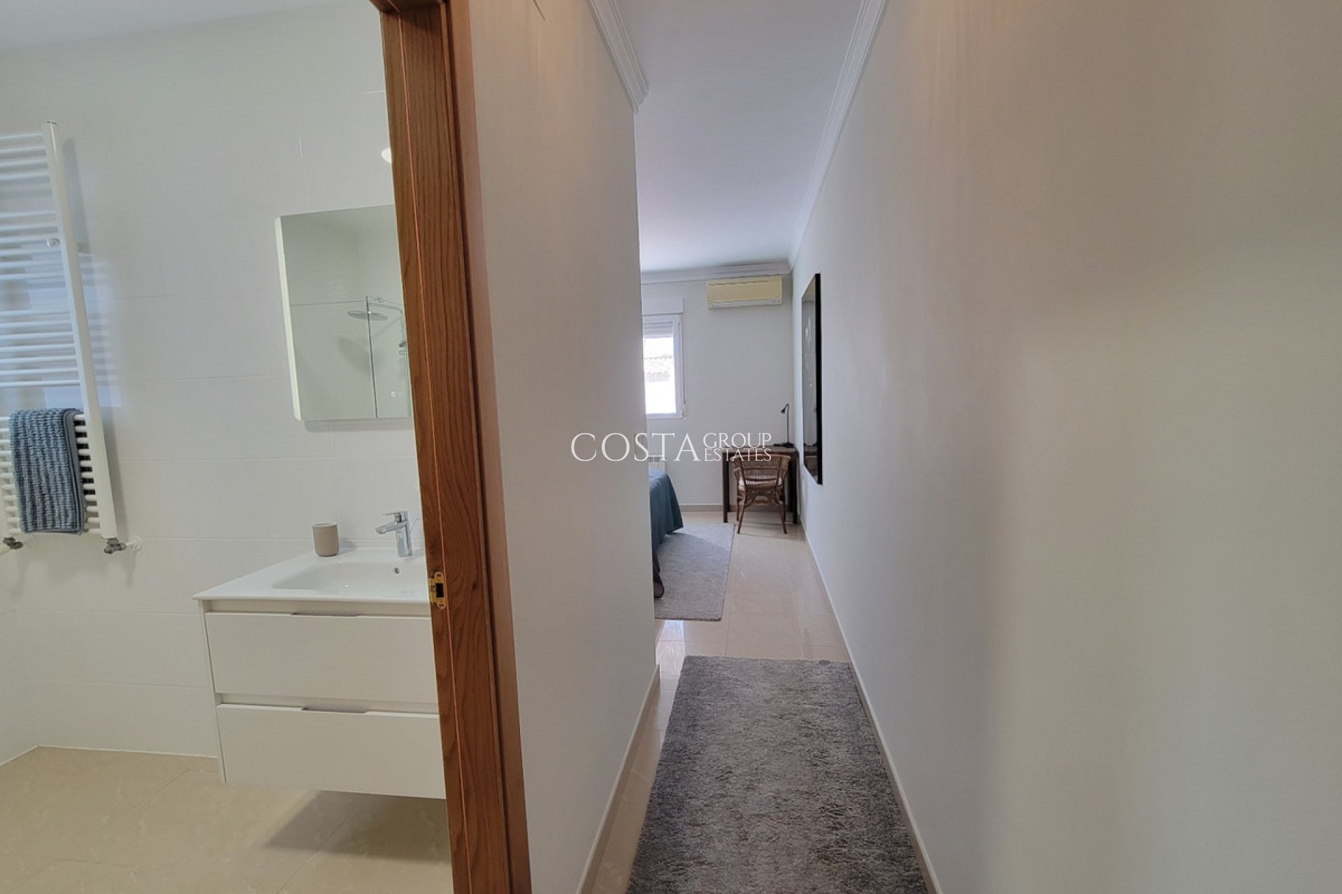 Herverkoop - Villa -
Calpe - Calpe Centro