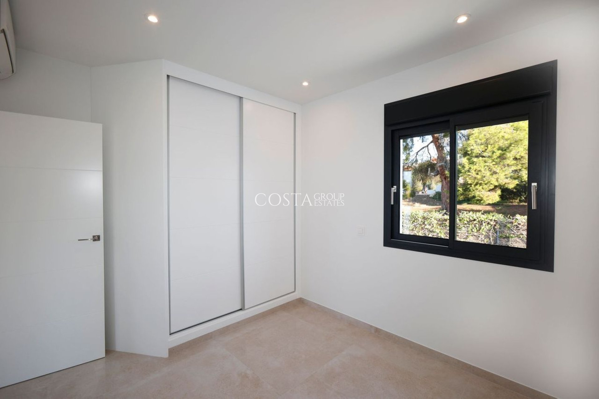 Herverkoop - Villa -
Calpe - Calpe Centro