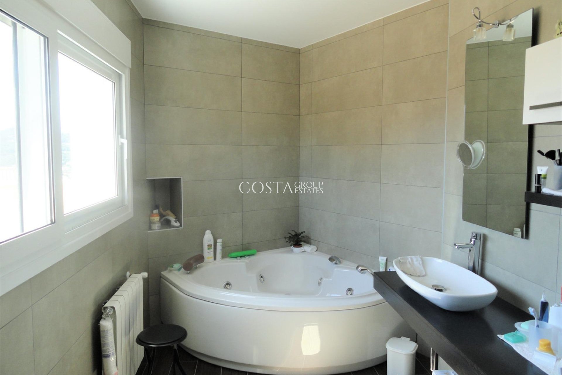 Herverkoop - Villa -
Calpe - Calpe Centro