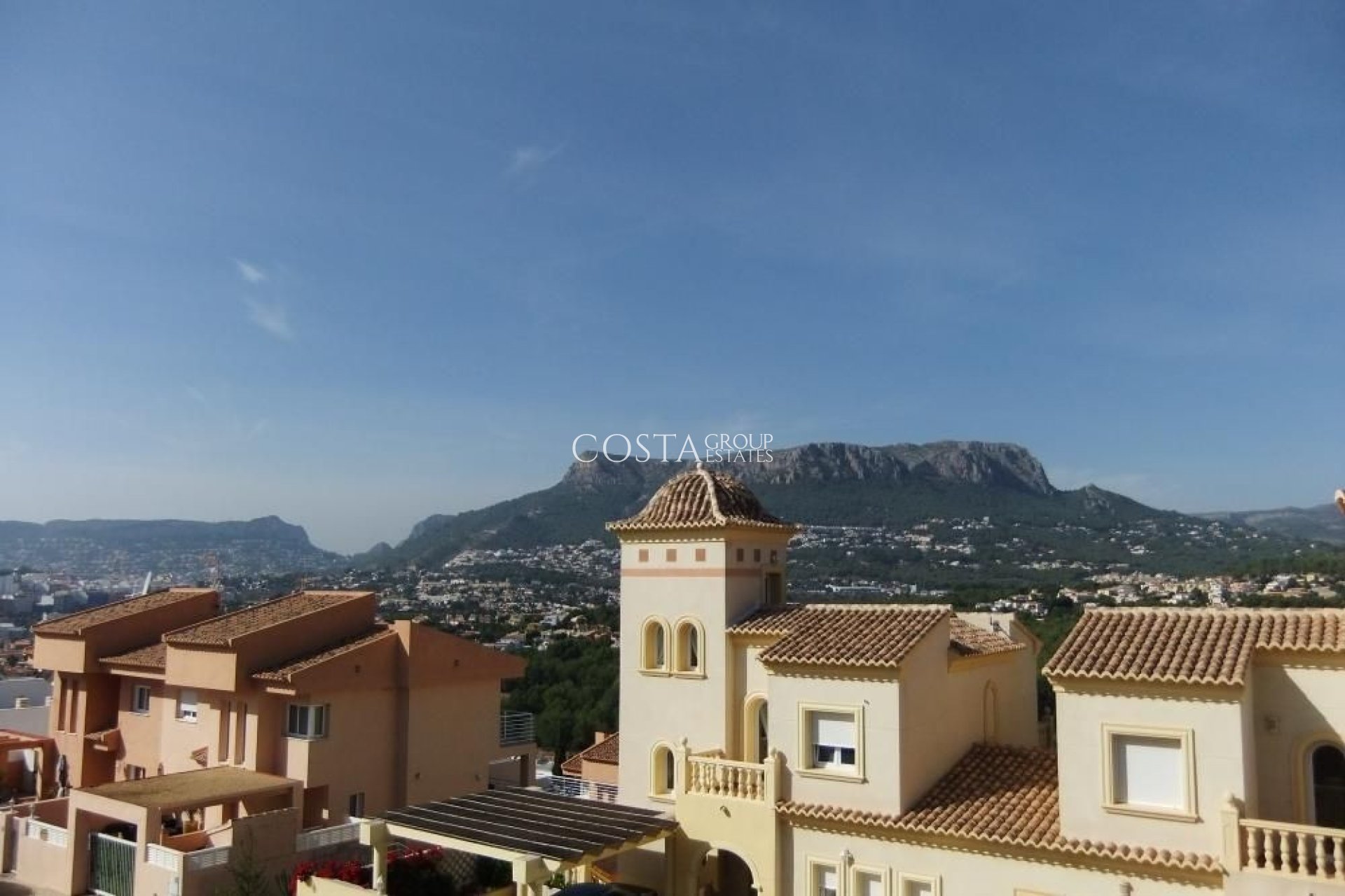 Herverkoop - Villa -
Calpe - Calpe Centro