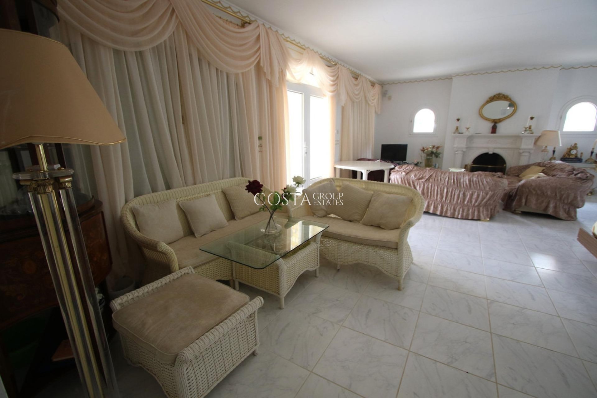 Herverkoop - Villa -
Calpe - la Canuta