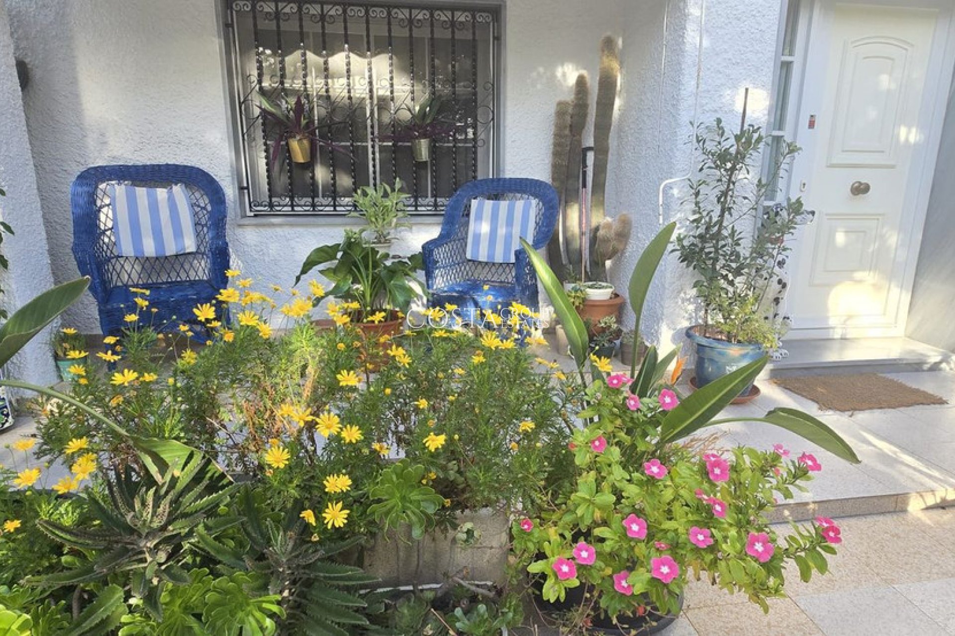 Herverkoop - Villa -
Cartagena - El Algar