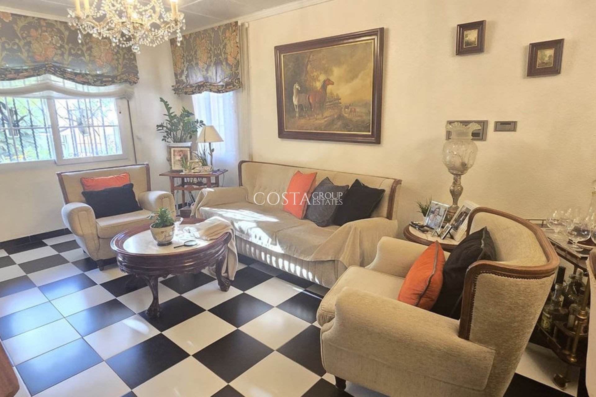 Herverkoop - Villa -
Cartagena - El Algar