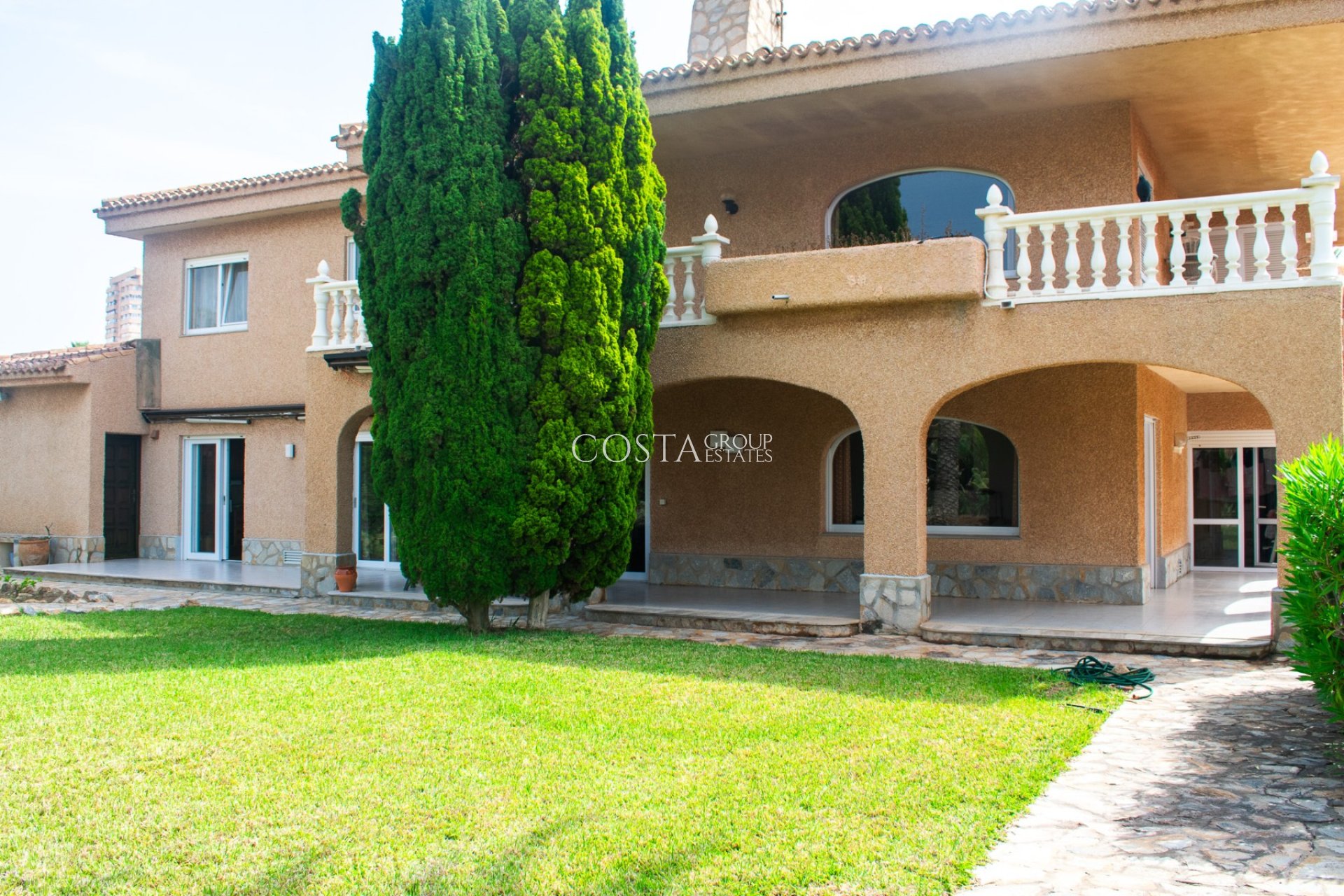 Herverkoop - Villa -
Cartagena - La Manga del Mar Menor