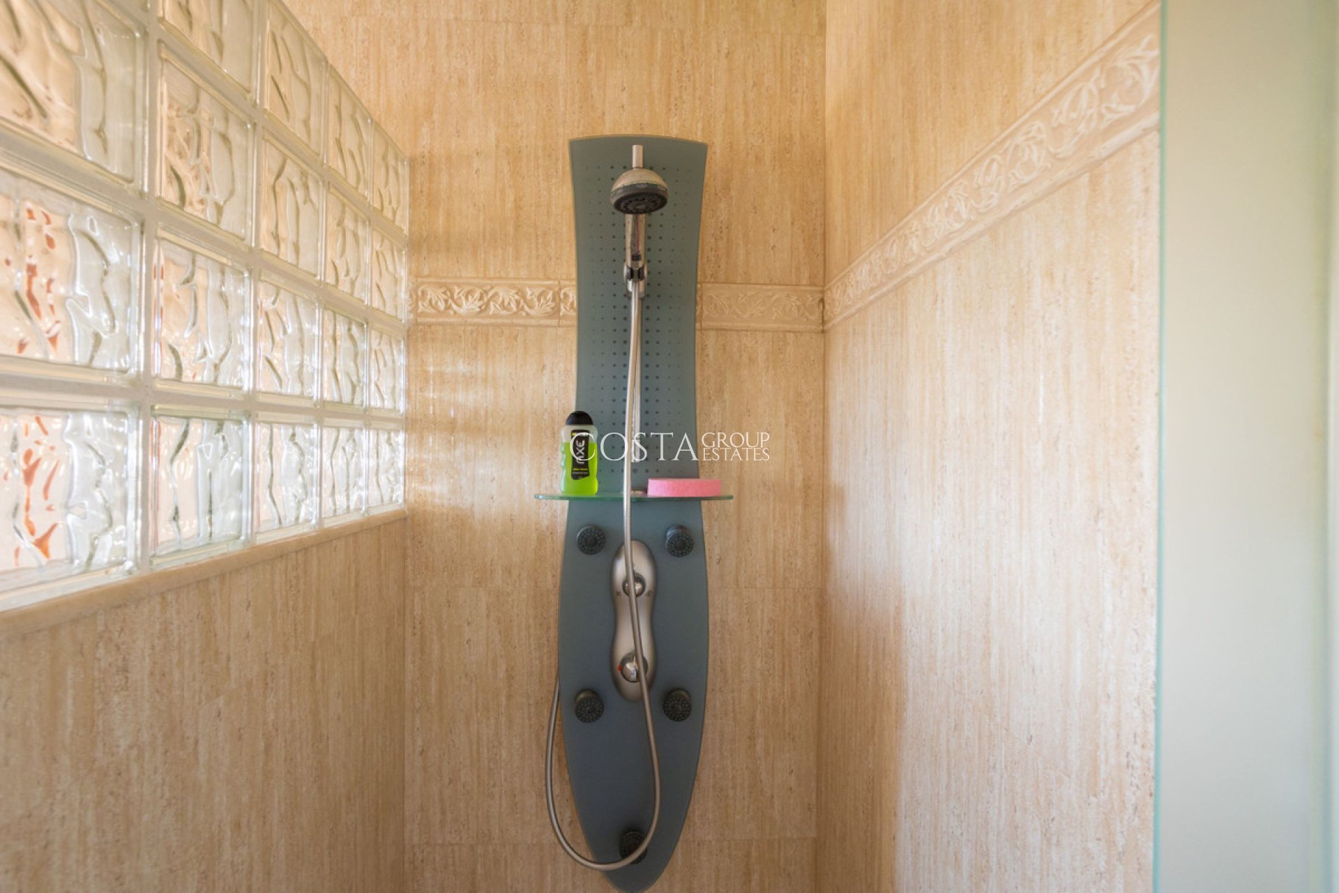 Herverkoop - Villa -
Cartagena - Playa Honda