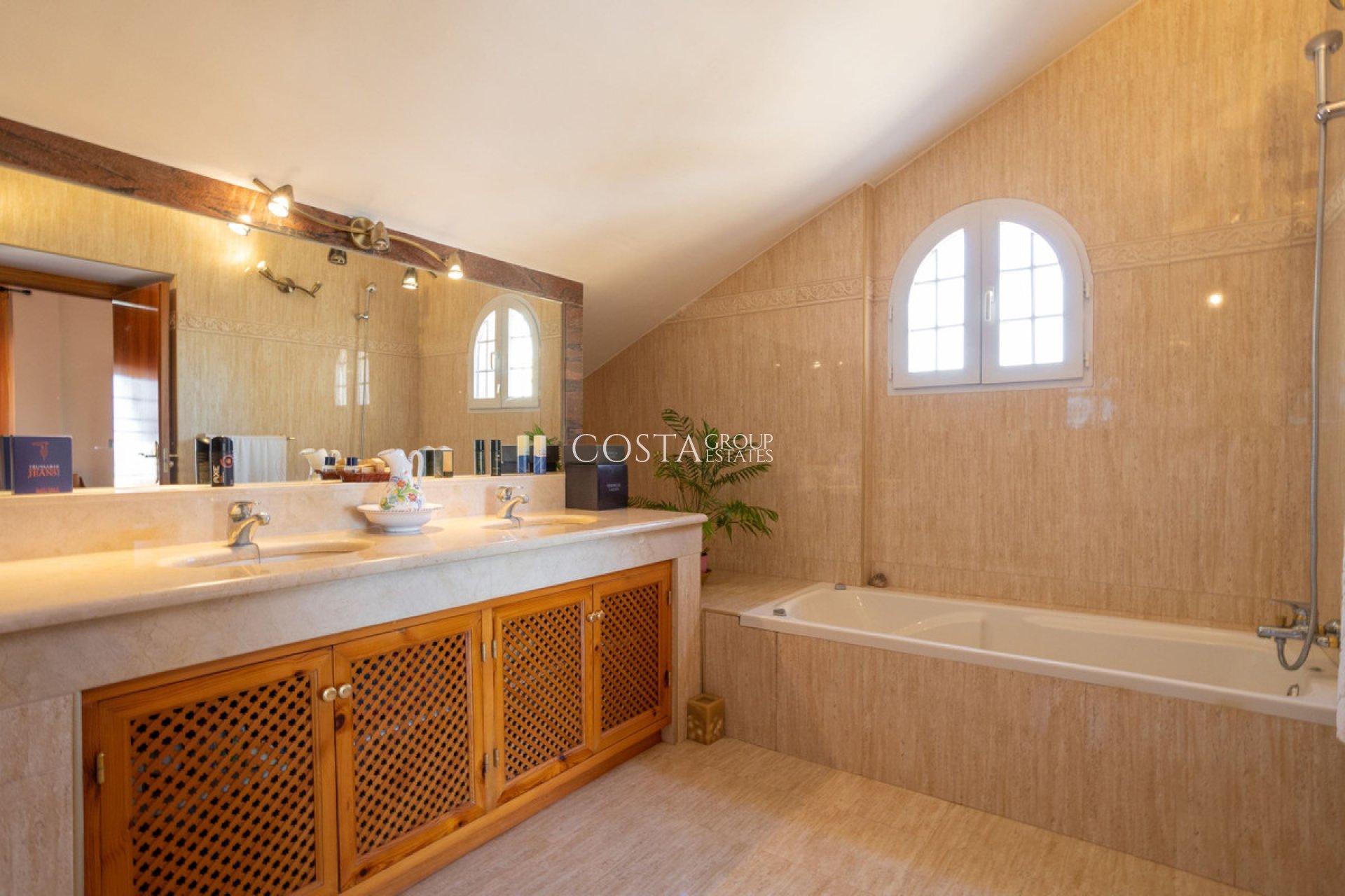 Herverkoop - Villa -
Cartagena - Playa Honda