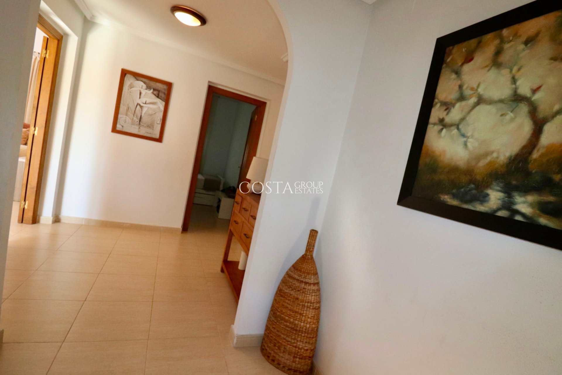 Herverkoop - Villa -
Catral - Catral Centro