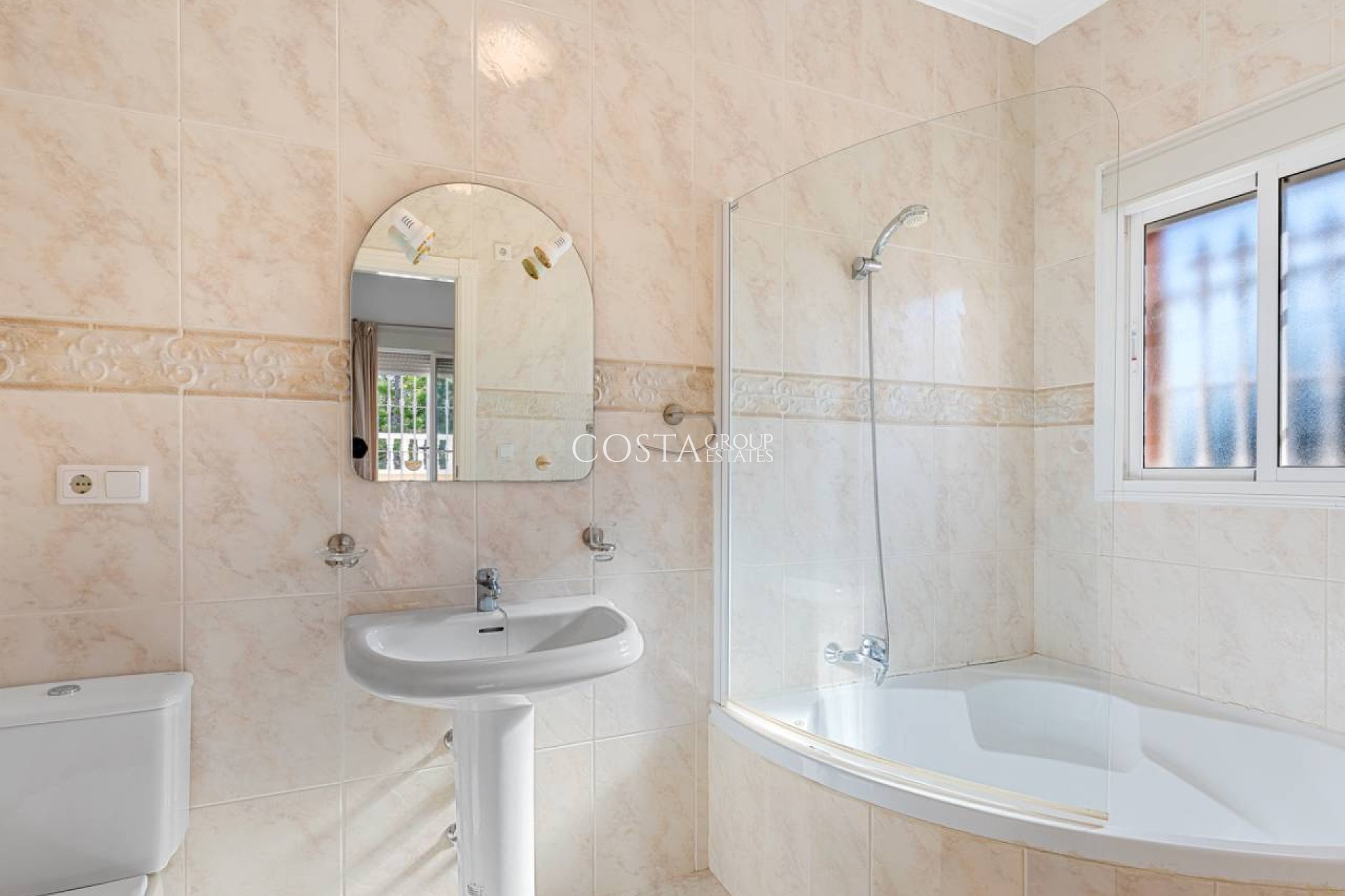 Herverkoop - Villa -
Ciudad Quesada - Doña Pepa