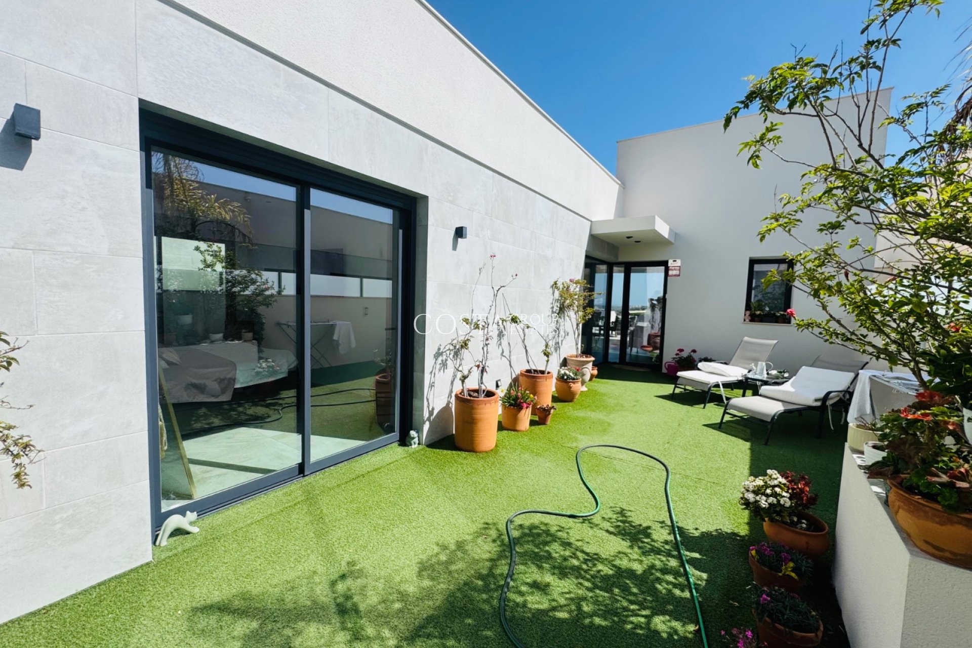 Herverkoop - Villa -
Ciudad Quesada - La Fiesta