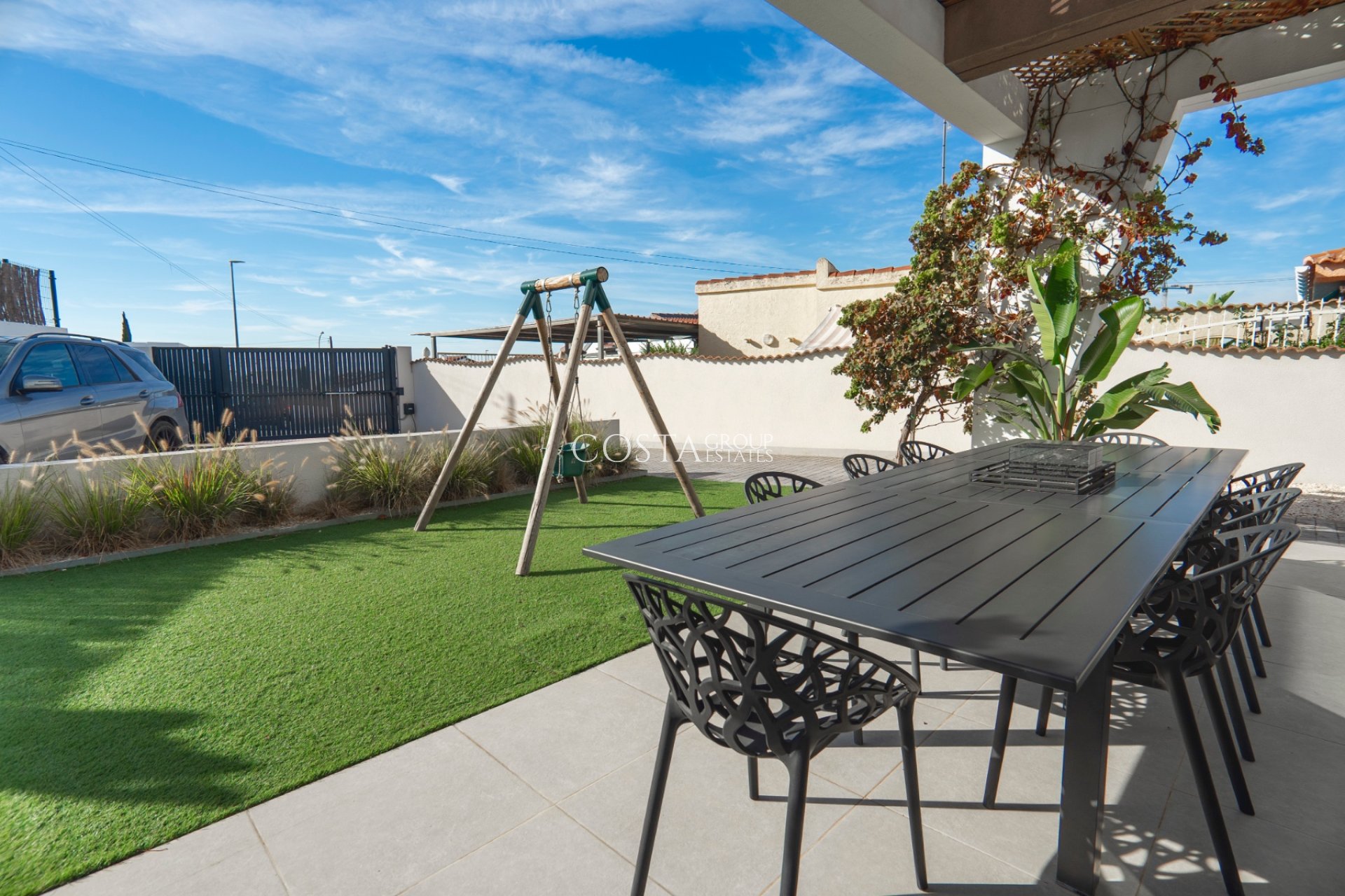 Herverkoop - Villa -
Ciudad Quesada - town