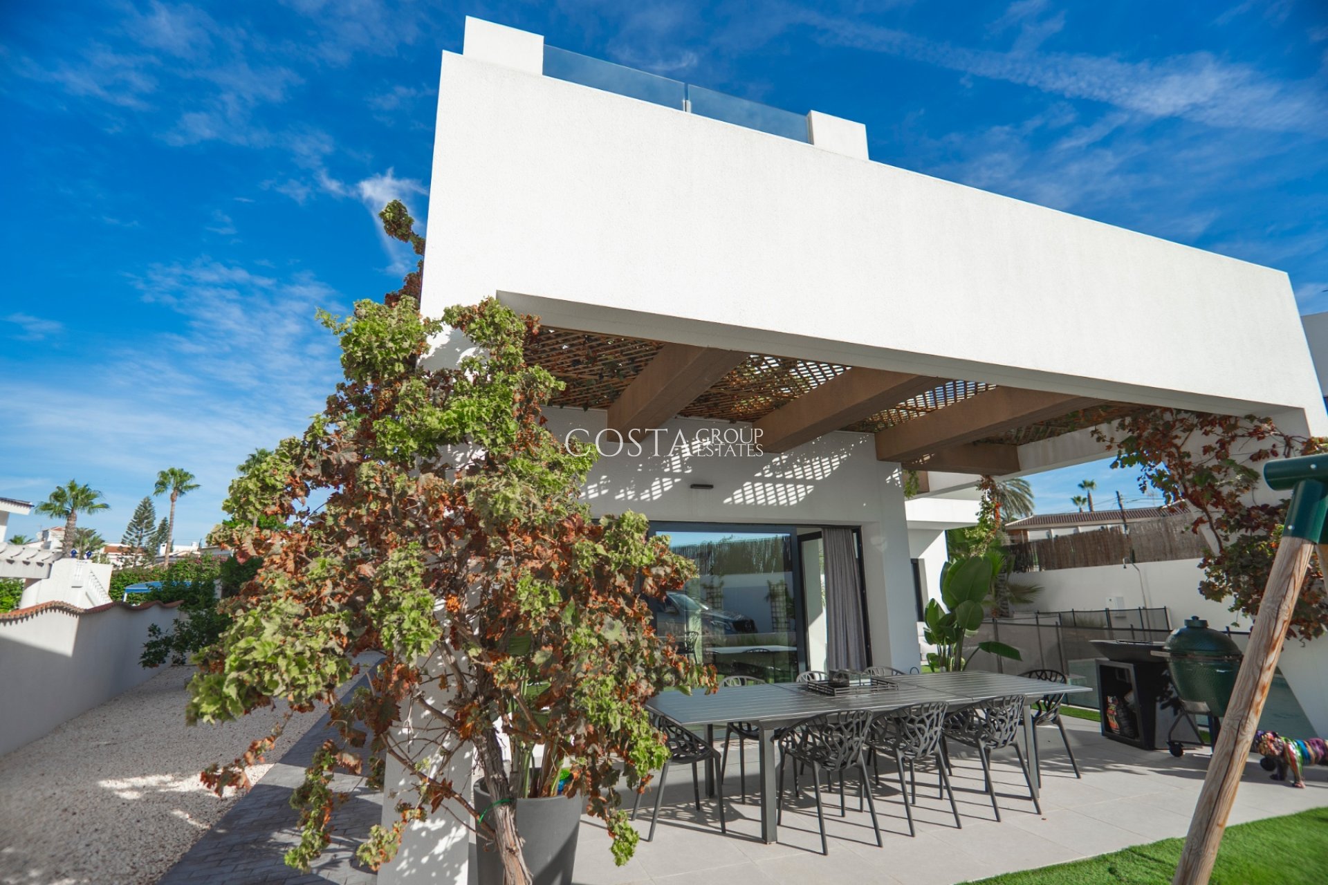 Herverkoop - Villa -
Ciudad Quesada - town