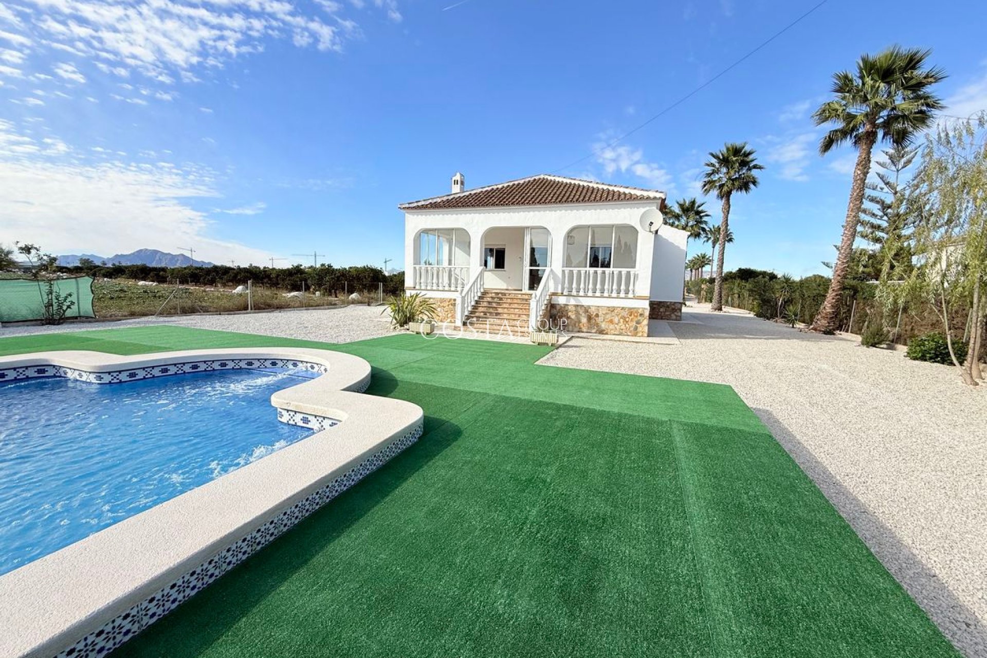 Herverkoop - Villa -
Dolores - Dolores Centro