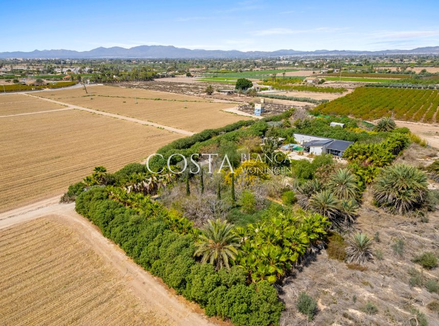 Herverkoop - Villa -
Elche Pedanías - Las Bayas