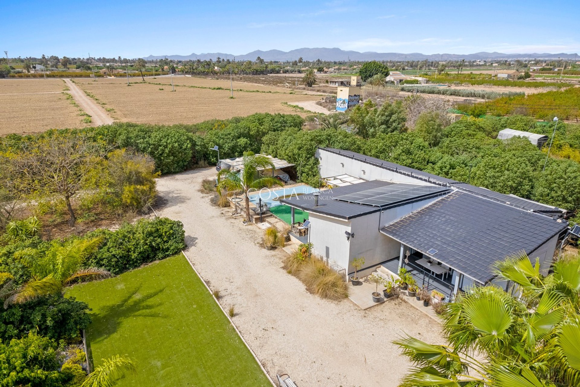 Herverkoop - Villa -
Elche Pedanías - Las Bayas