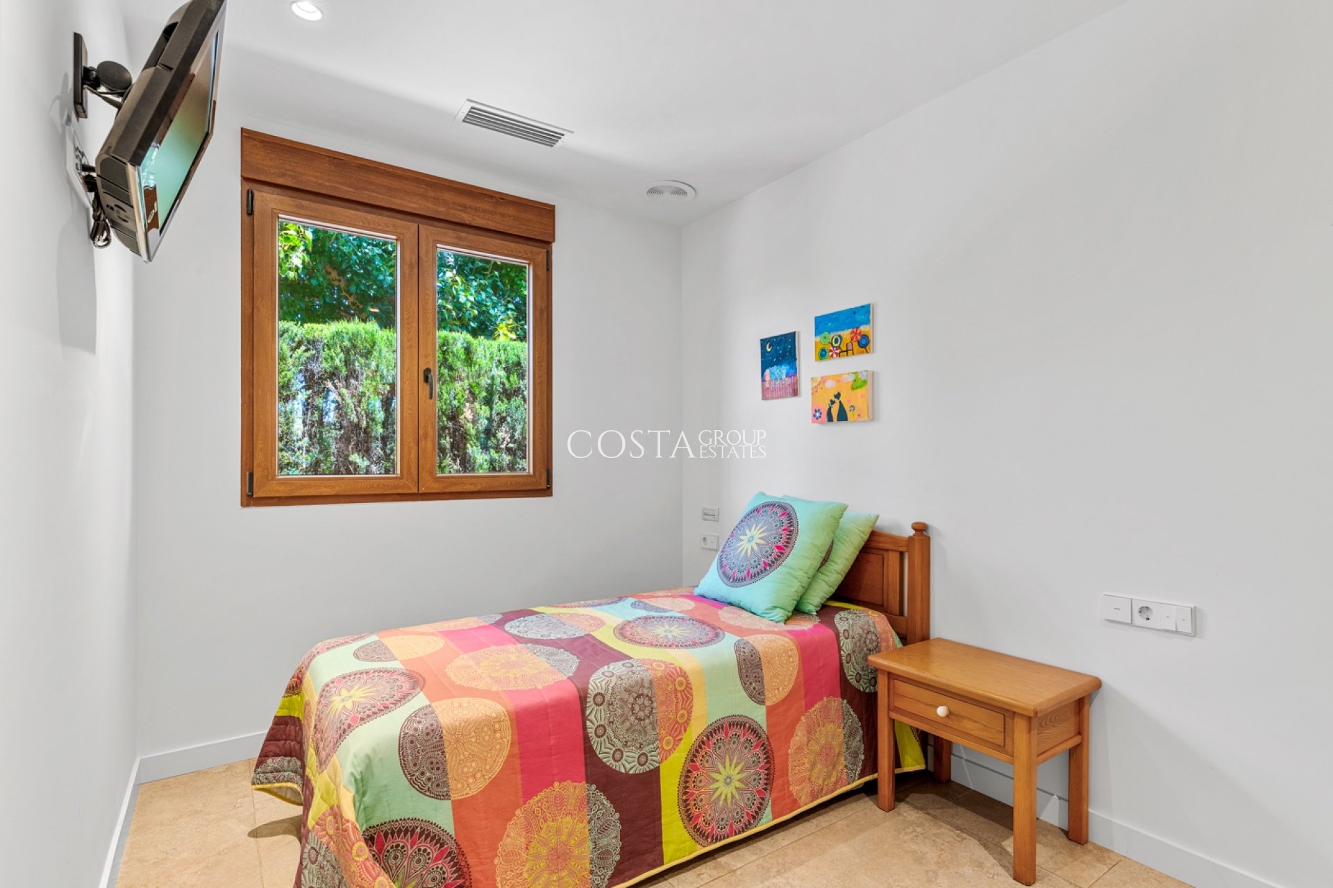 Herverkoop - Villa -
Elche