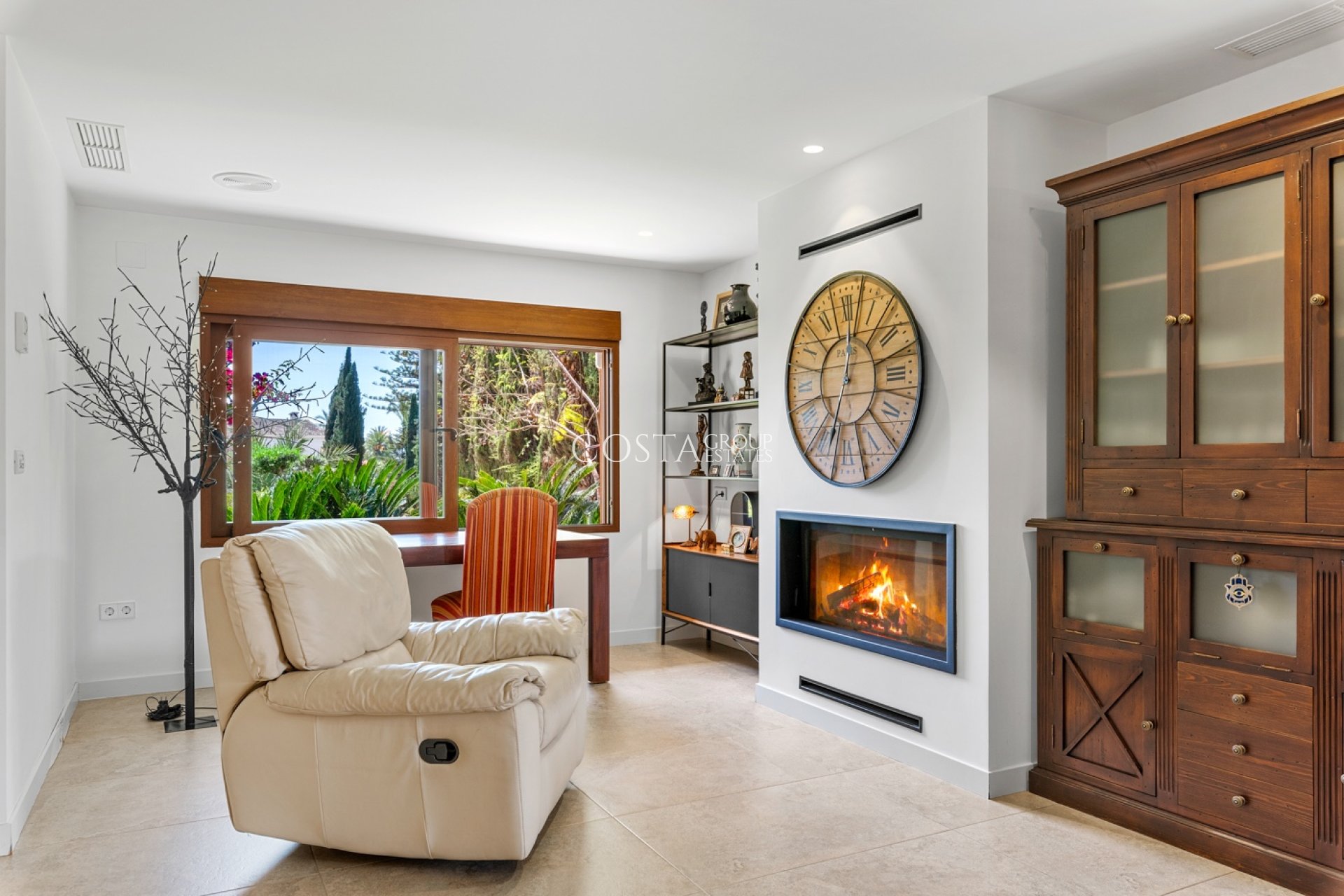 Herverkoop - Villa -
Elche