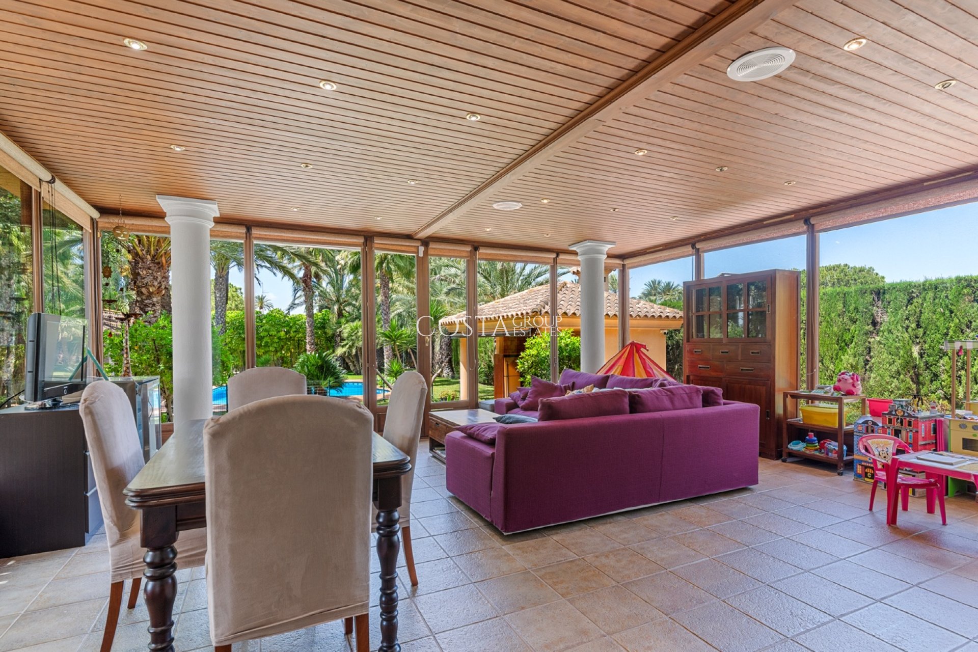 Herverkoop - Villa -
Elche