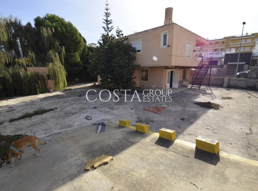 Herverkoop - Villa -
Formentera del Segura