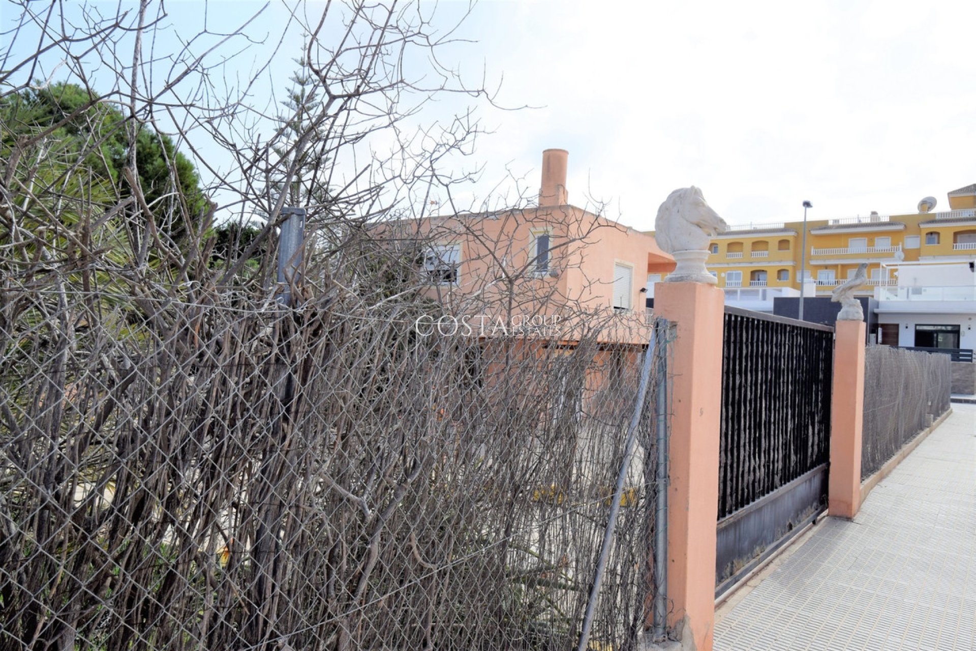 Herverkoop - Villa -
Formentera del Segura