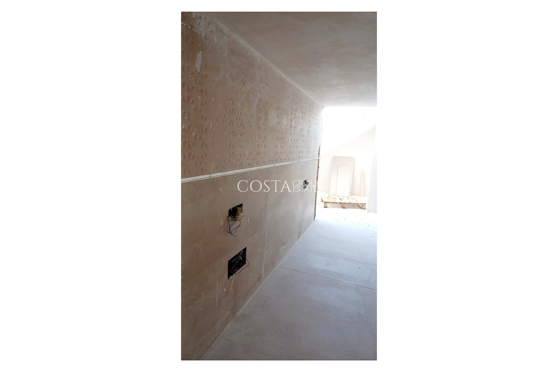 Herverkoop - Villa -
Fortuna - Fortuna Centro