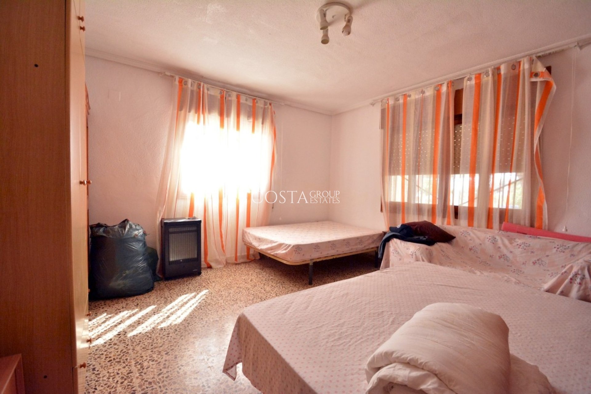 Herverkoop - Villa -
Guardamar del Segura - Guardamar del Segura Centro