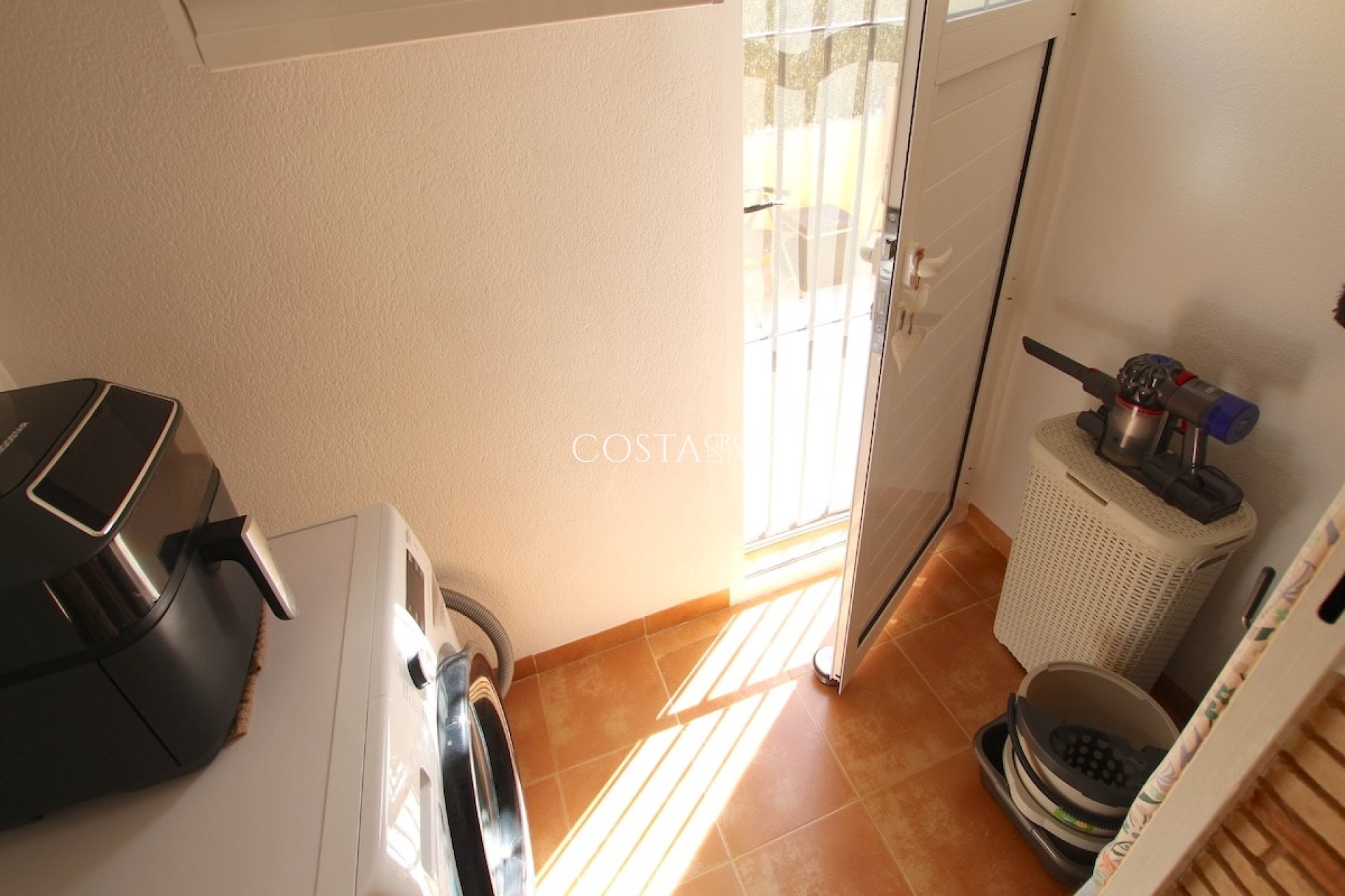 Herverkoop - Villa -
Guardamar del Segura - Guardamar del Segura Centro