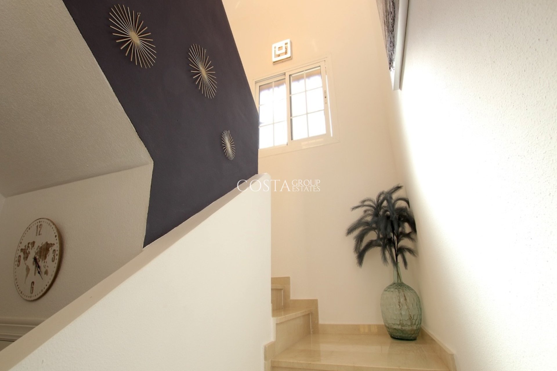 Herverkoop - Villa -
Guardamar del Segura - Guardamar del Segura Centro