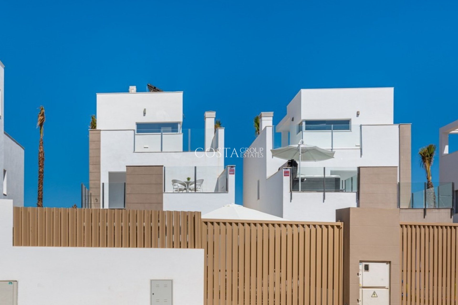 Herverkoop - Villa -
Guardamar del Segura - Guardamar del Segura Centro